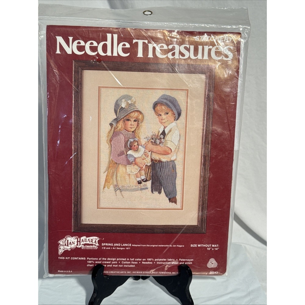1977 Needle Treasures Spring and Lance Jan Hagara Stitchery Craft Kit 00543 NEW